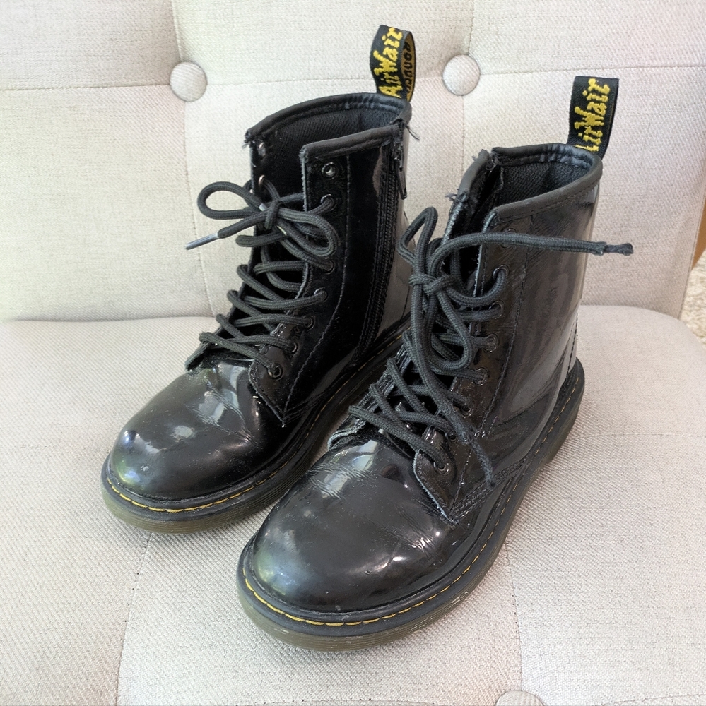 Dr Martens 1460J Leather Shiny Black All Weather Boots Shoes Size 3 Girls Boys